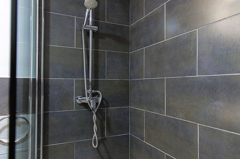 Bathroom with shower, towels provided, Sun Days