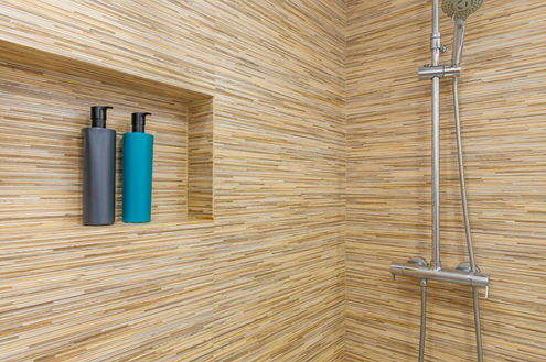 Bathroom with shower, towels provided, Ineika