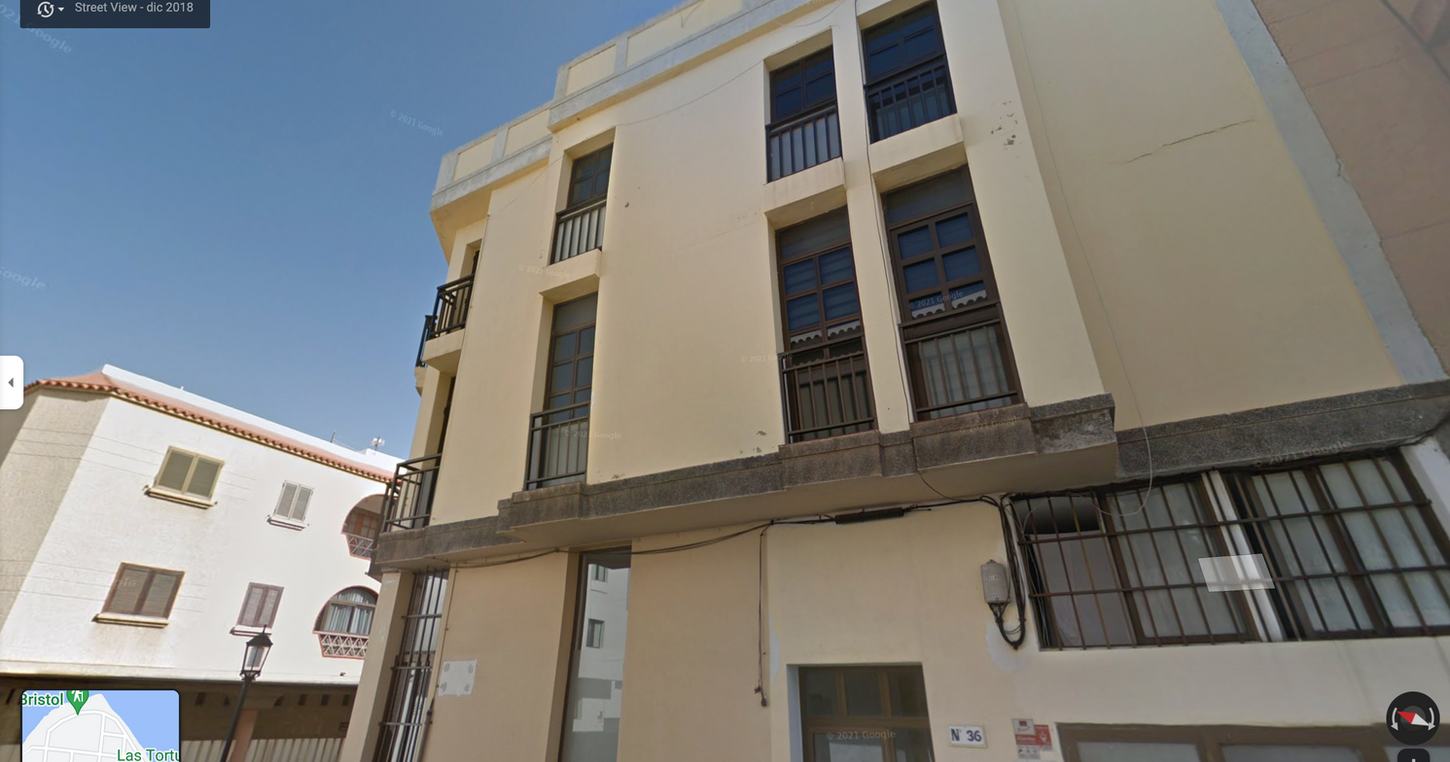  Edificio Calle Bajo Amarillo