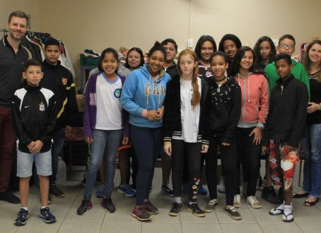 Para entender melhor o Legislativo, estudantes entrevistam vereador