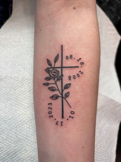 cross-memorial-tattoo-clean-miami-beach