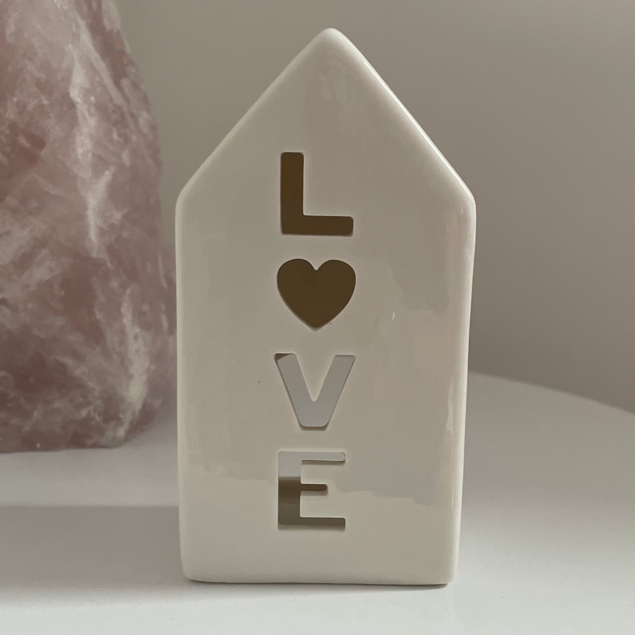 Love White House T-Light Holder