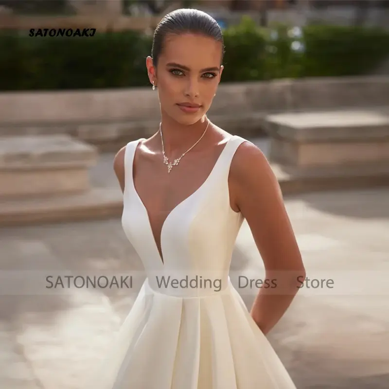 Thumbnail: Customized Simple Satin V-Neck Wedding Dress for Bride Backless A-Line Princess