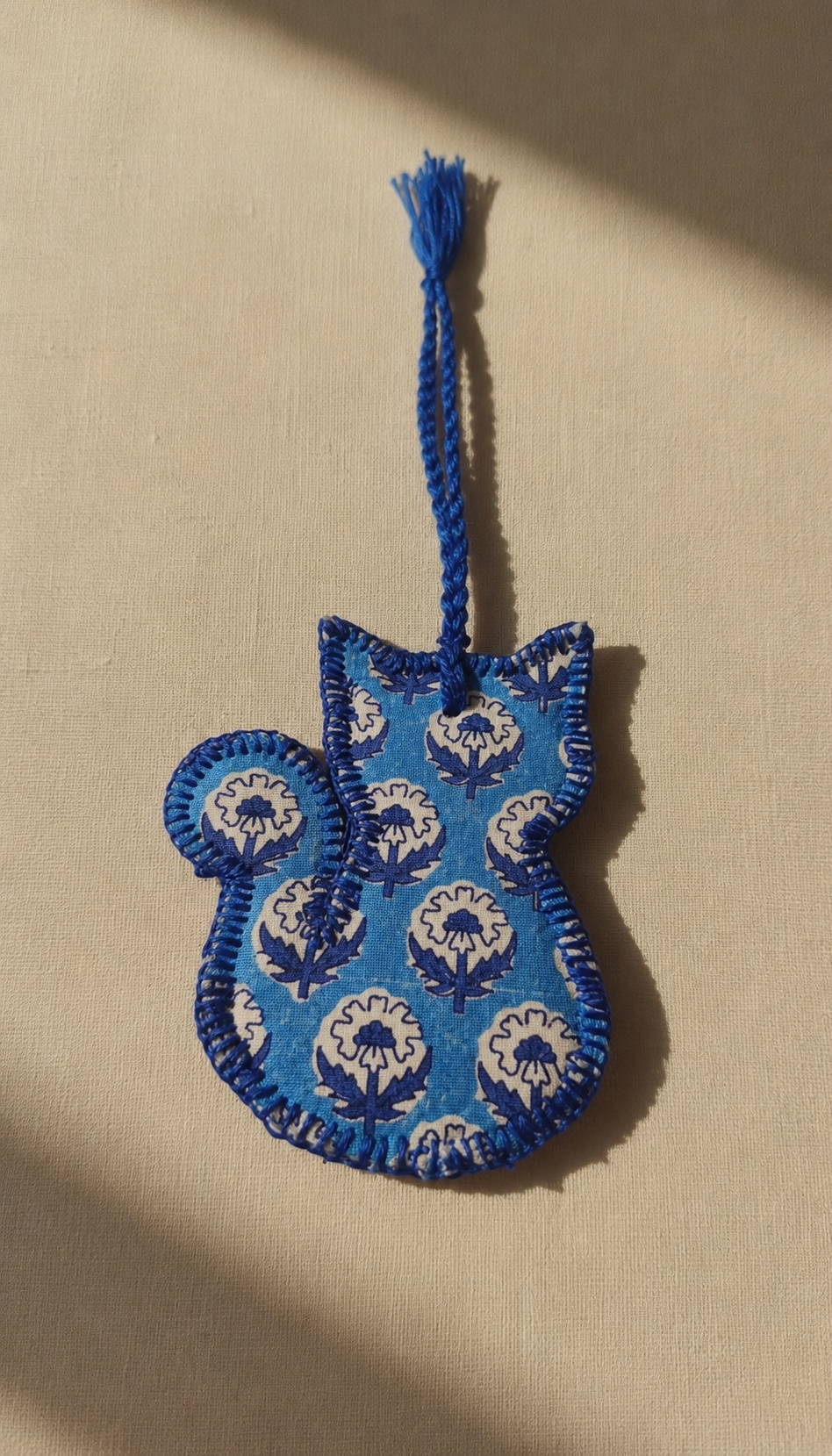 Cat Shaped Bookmark