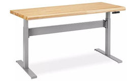 ADJUSTABLE HEIGHT WORK BENCH