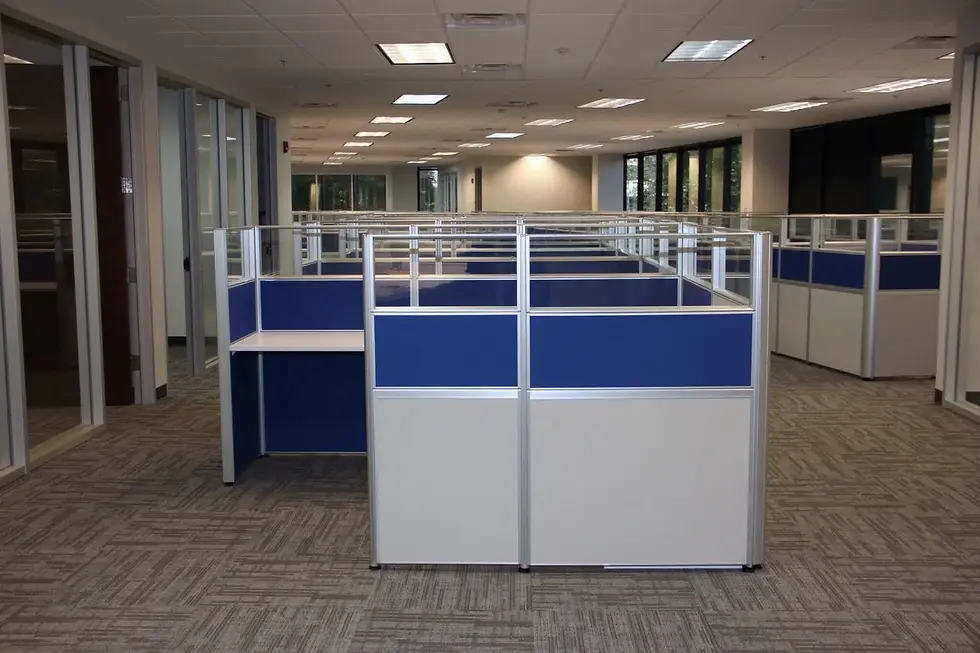 Blue Accent Tiled Workstations