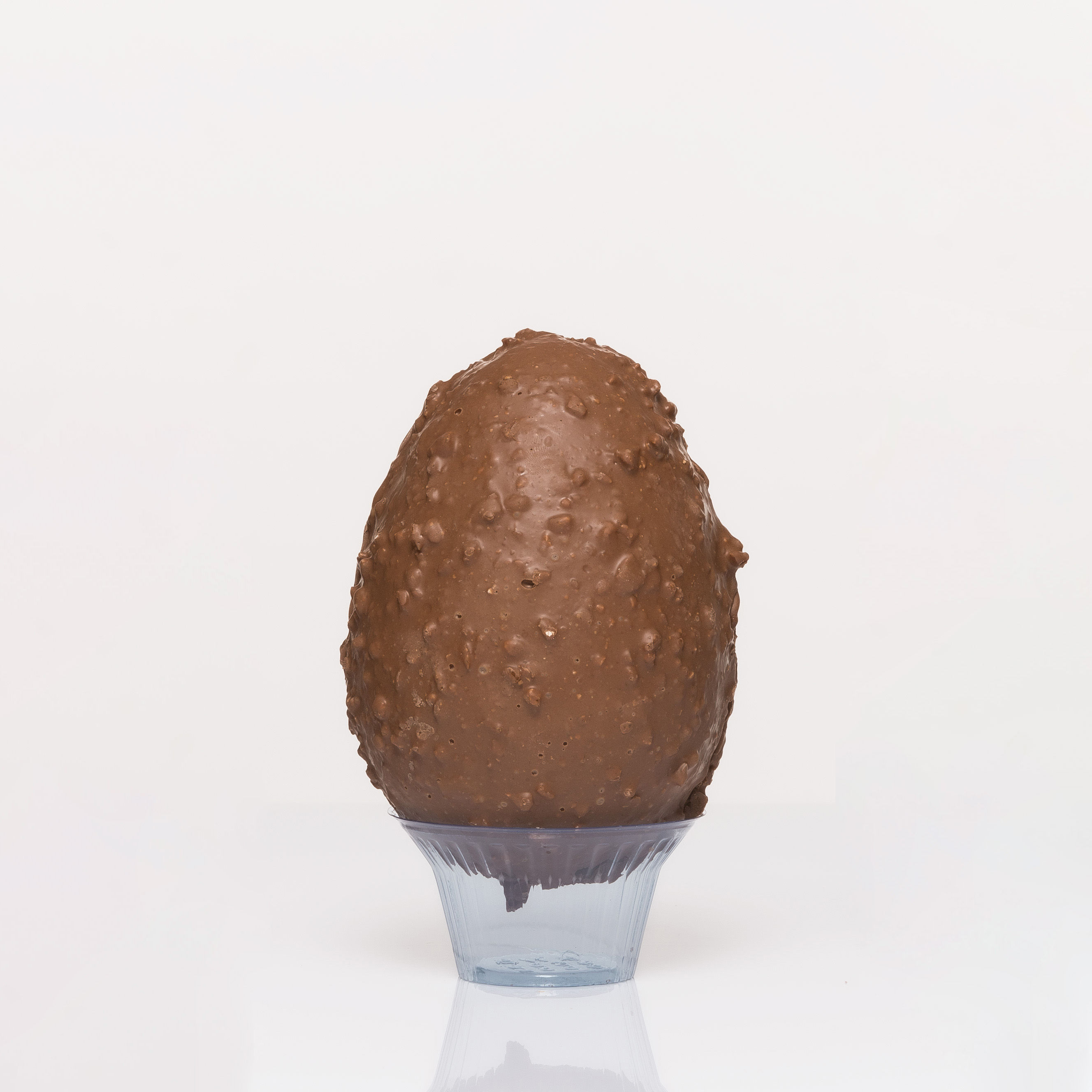 Ovo Crocante Médio (240g)