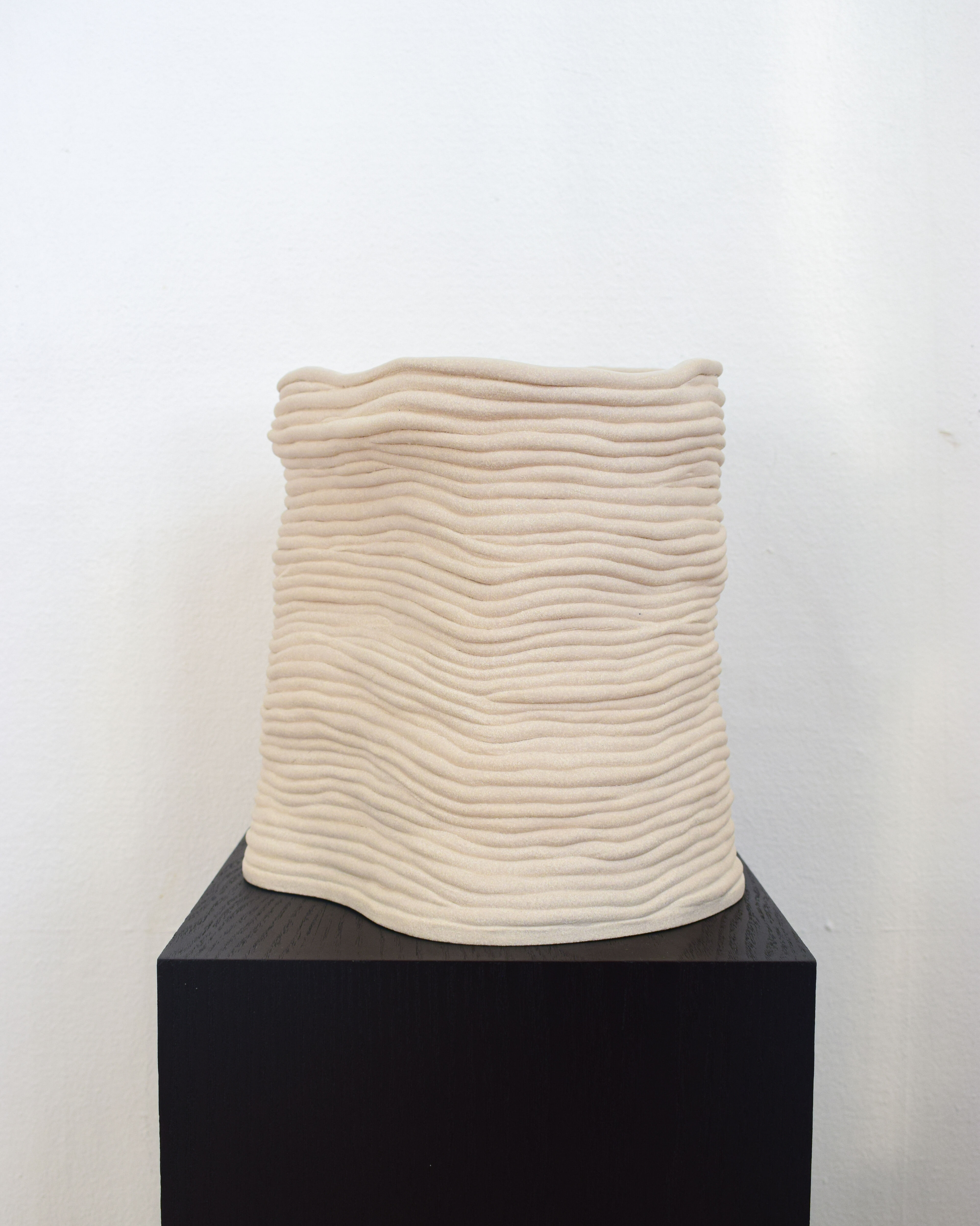 04 Large Swirl Vase in Stoneware