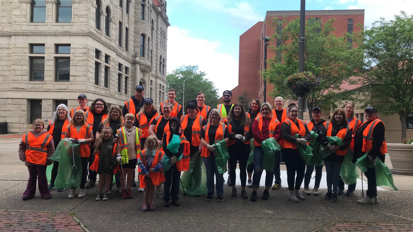 Downtown Parkersburg Cleanup Crew