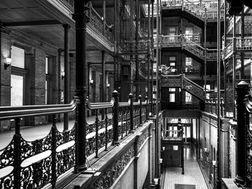 Sale & Leasebacks: Cash in a Crisis