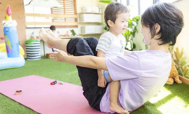 子連れok Yogaの森 本厚木ヨガ ピラティス温活サロン 駐車場無料 キッズスペース有 黄土よもぎ蒸し 産後ダイエット 厚木市 海老名市