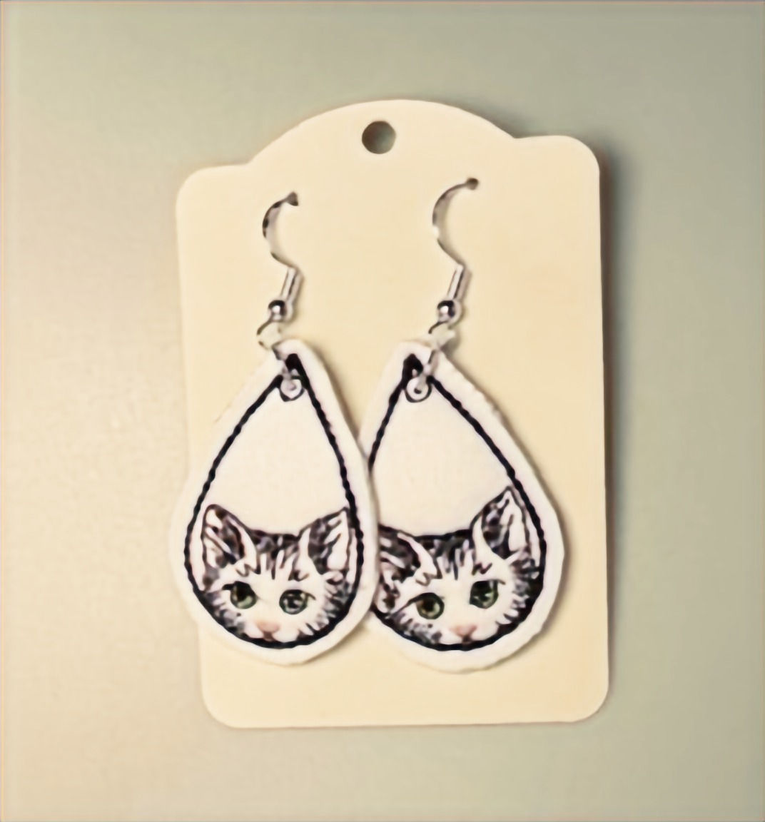 Peak-a-boo Cat Earrings