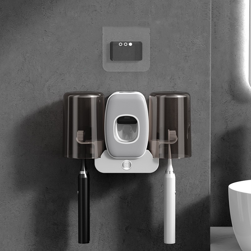 Thumbnail: Smart Toothbrush Sterilizer