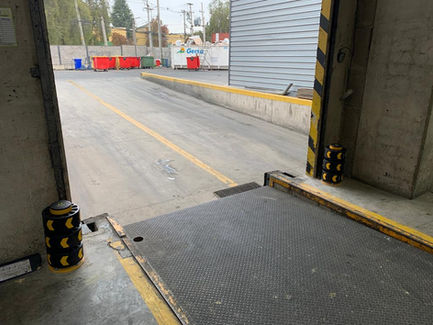 Barreras y equipos de seguridad industrial en el lugar de trabajo,
Barreras de Seguridad,
Barreras de Protección,
Sistemas de Barreras de Seguridad,
Barreras de Almacén,