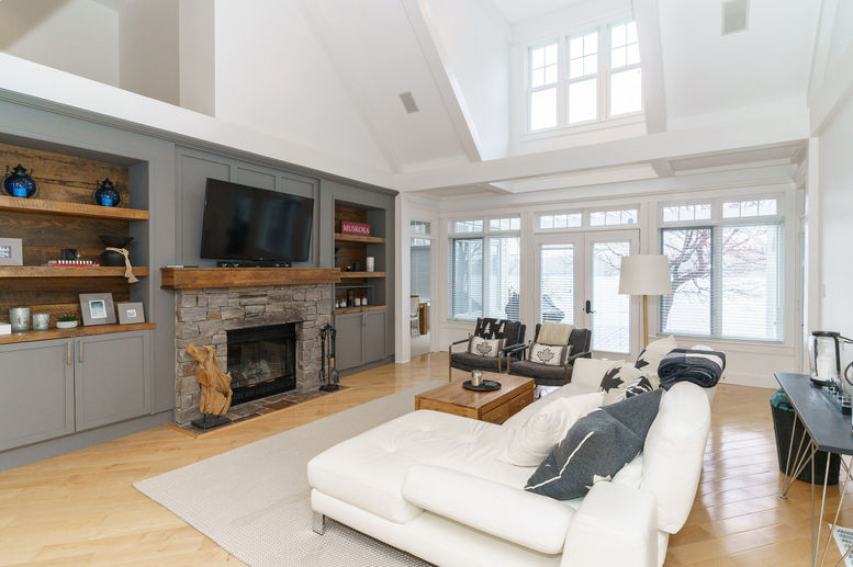 Muskoka Resort Living Room