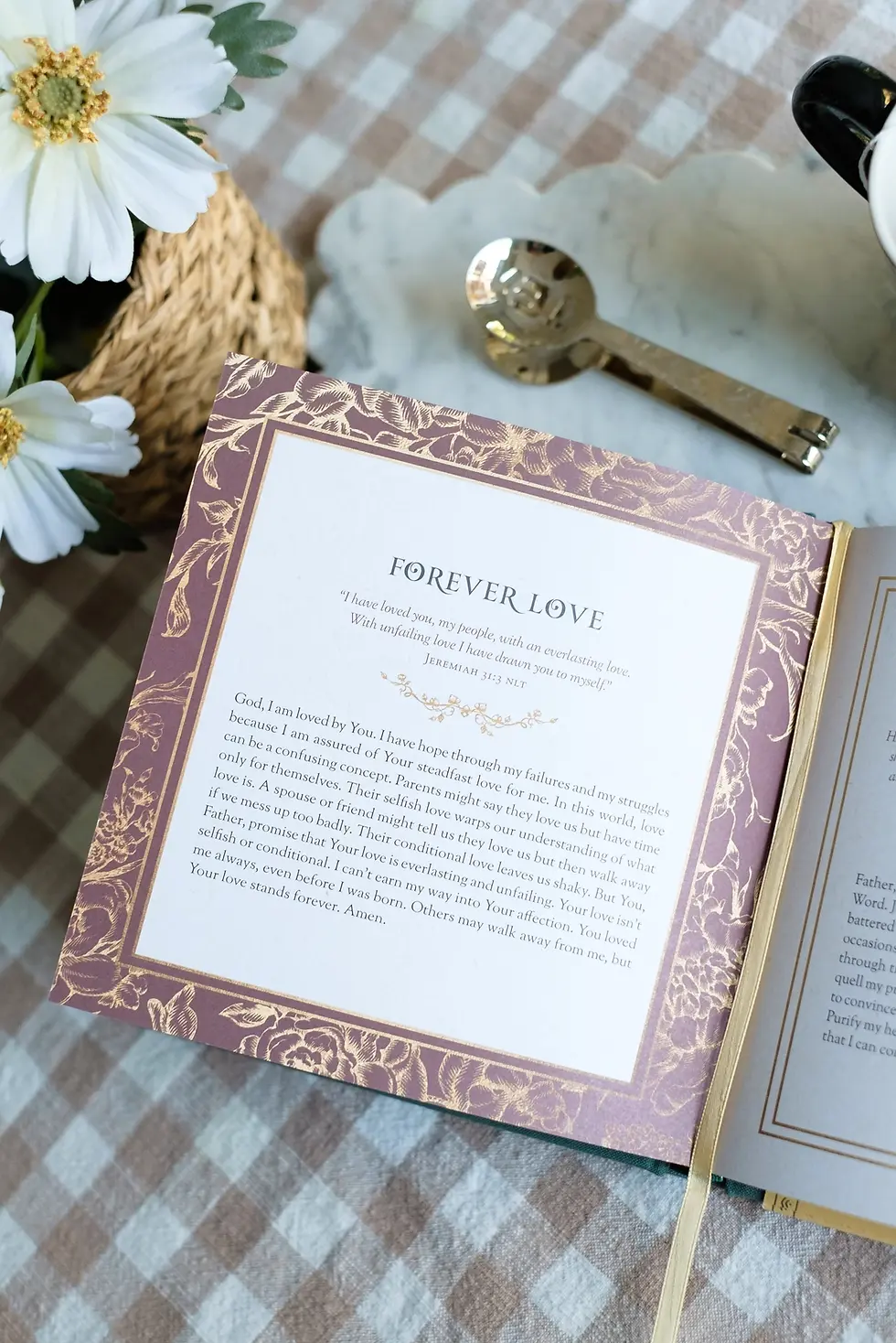 Thumbnail: Filled with Hope Devotions and Prayers