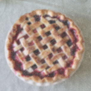 Homemade Berry Pie_edited.jpg