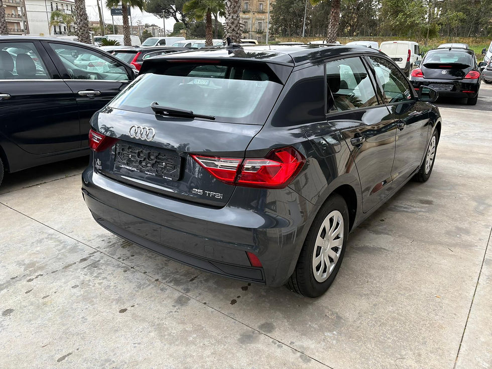 Miniatura: AUDI A1 SPB 25 TFSI