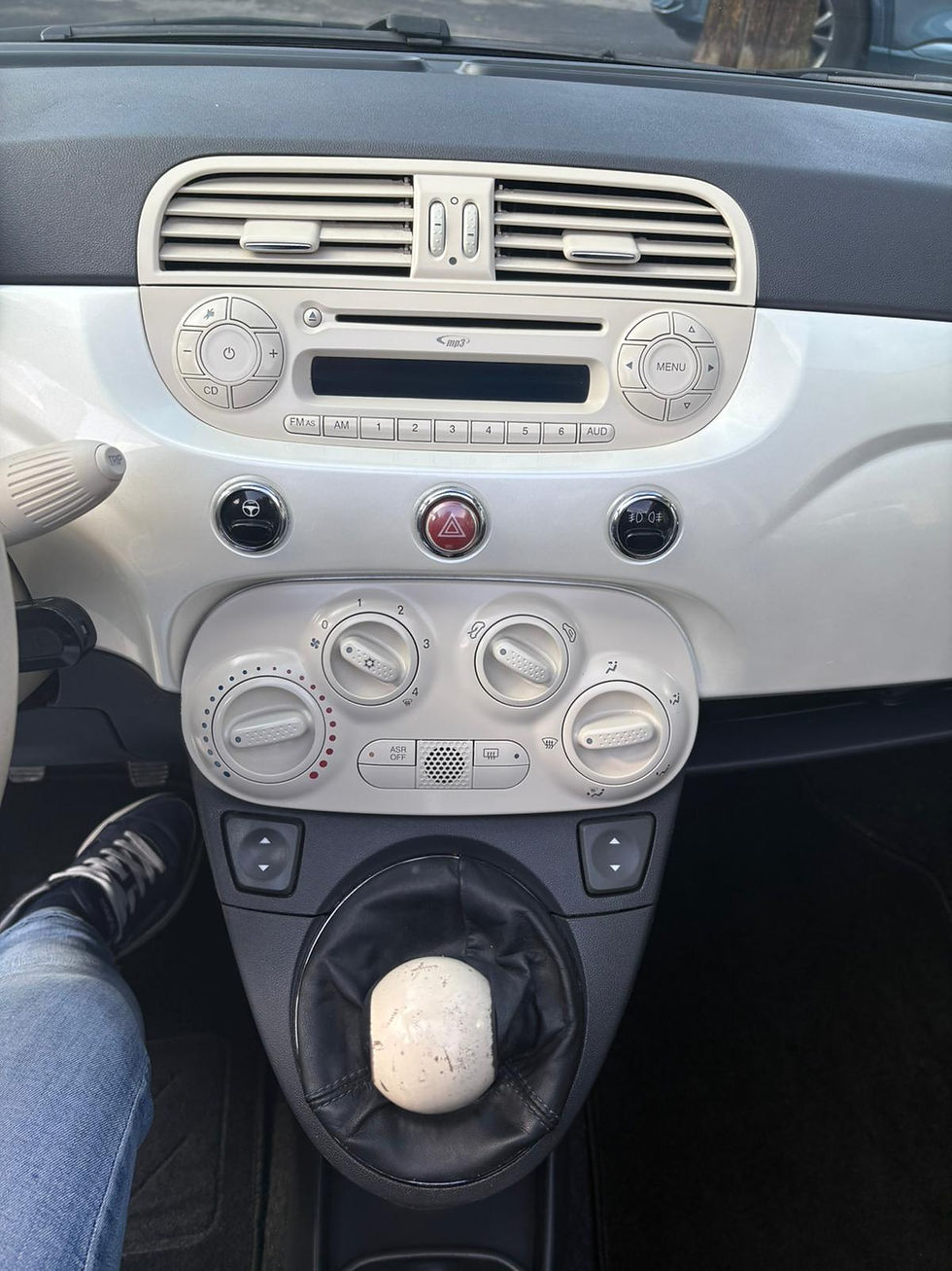 Miniatura: FIAT 500C C 1.2 Lounge