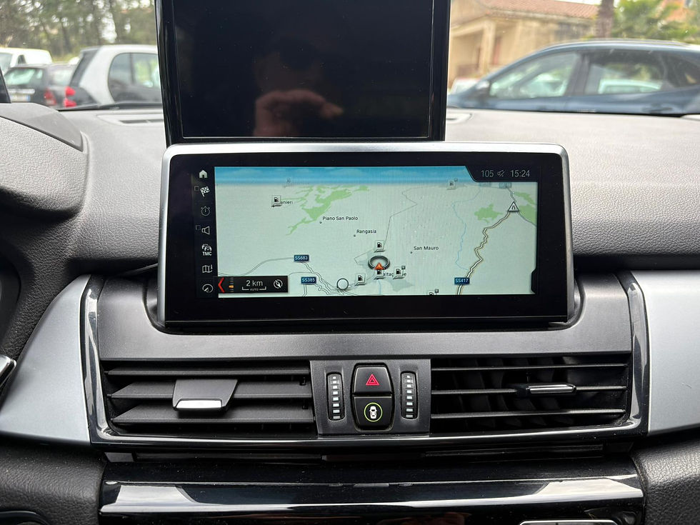 Miniatura: BMW 216 d Active Tourer 7 Posti