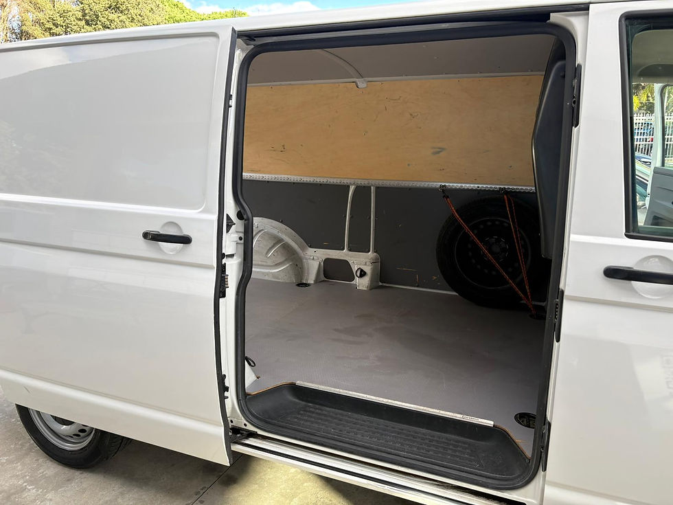 Miniatura: VOLKSWAGEN TRANSPORTER 2.0 TDI 150CV