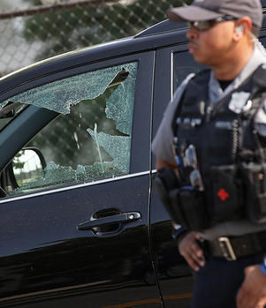US House Whip, 3 Others Shot, Wounded at Congressional Baseball Practice in Virginia