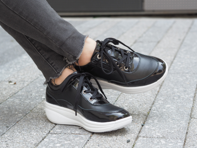 クロエナメル/クロ