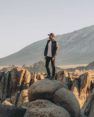 Jason-Ogdon_Alabama-Hills_self-portrait.jpg