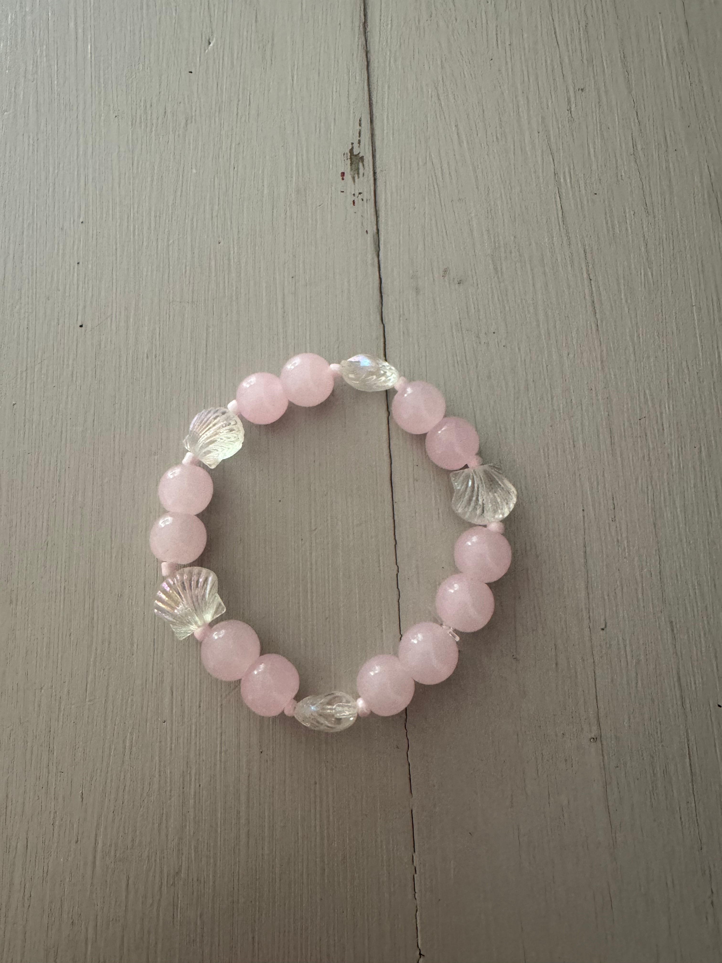Pink seashell bracelet 