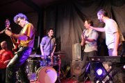 Willy Crook & Los Puelches
