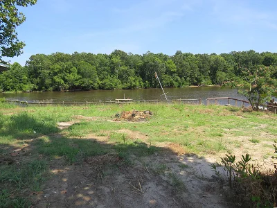 Lot Size:Â 1.13 acres Type:Â Residential Lots & Land Sub Type:Â Commercial Listing Status:Â Active Under Contract Listing Date:Â 05-09-2022 Listing #:Â 2210159 Street Address:Â 4339 Harbour View Dr. County/Area:Â Horry County Subdivision/Neighborhood:Â Not Within A Subdivision Features Sewer:Â Public Sewer Utilities:Â Cable Available, Electricity Available, Natural Gas Available, Phone Available, Sewer Available, Und