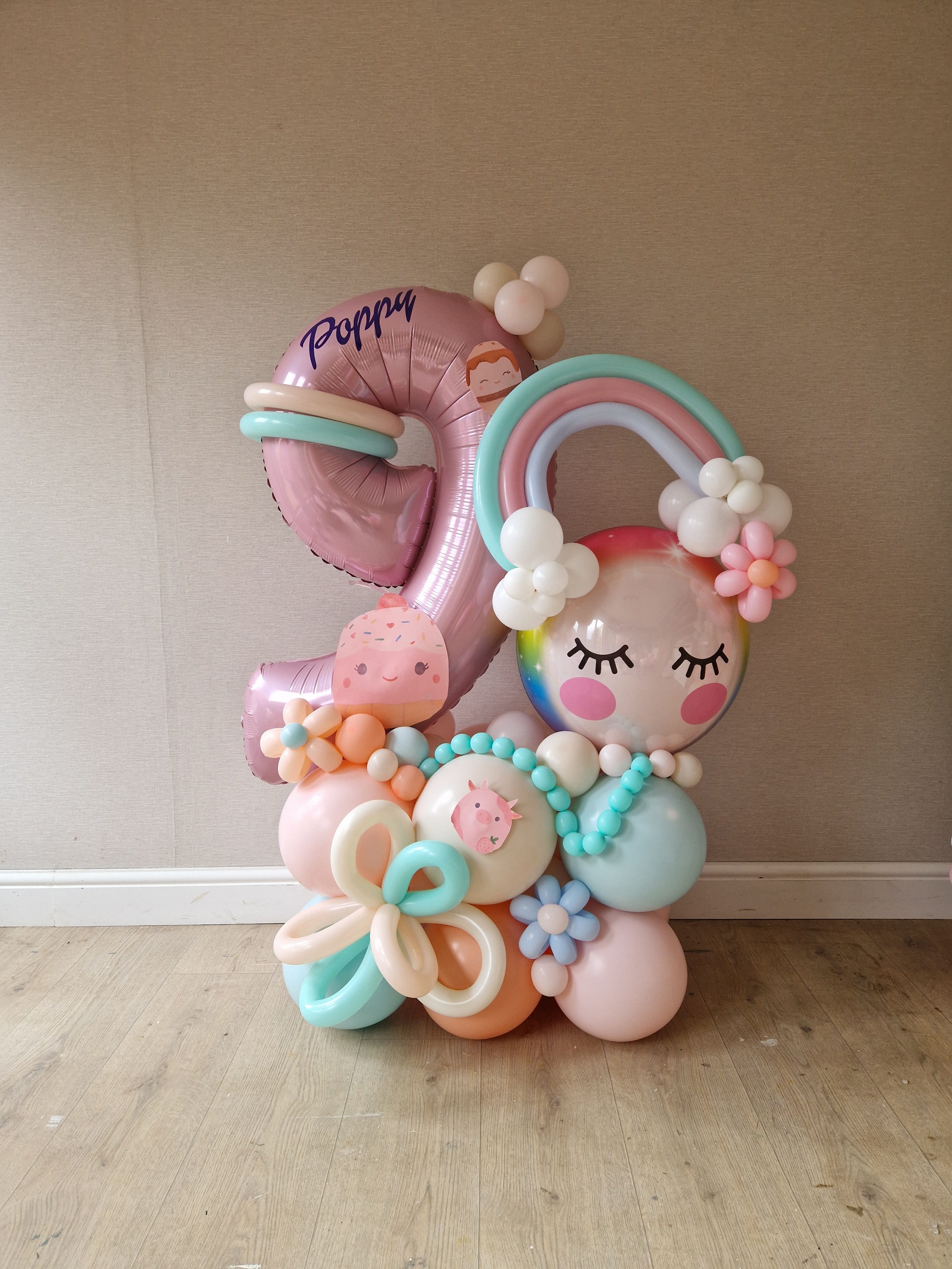 SQUISHMALLOWS BALLOONS NUMBER GIRLIE 