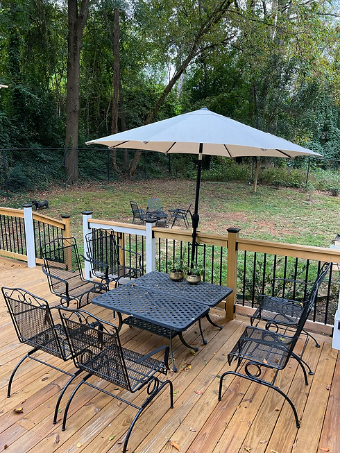 6 deck umbrella.png