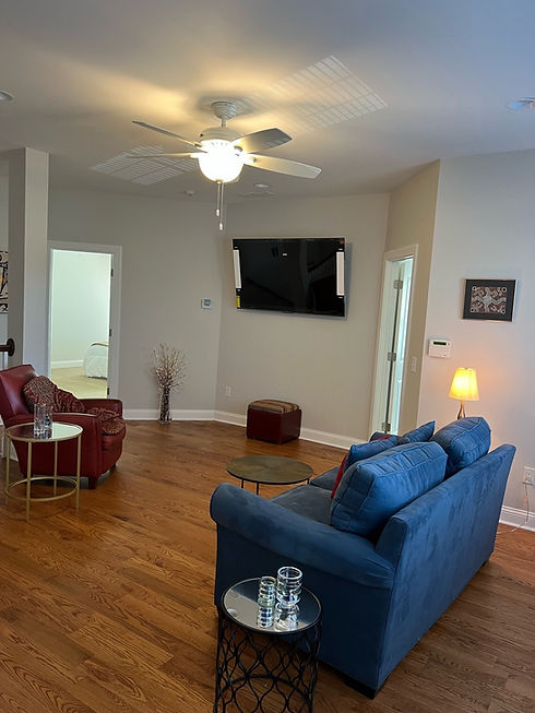 Family Room 1.jpg