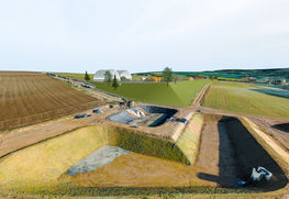 Visualisierung eines Regenrückhaltebeckens und Erdbaumaßnahmen im Landschaftsbau
