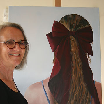 Oil & Mixed Media Painter