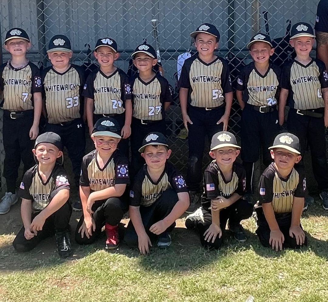 Baseball team in custom uniforms