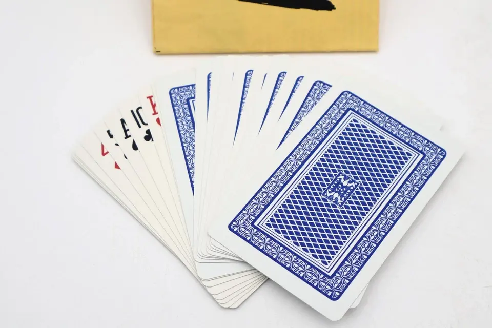 Thumbnail: Cruisin' Cards by Verne McCarthy