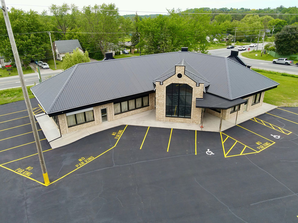 555 Parkhill Road East