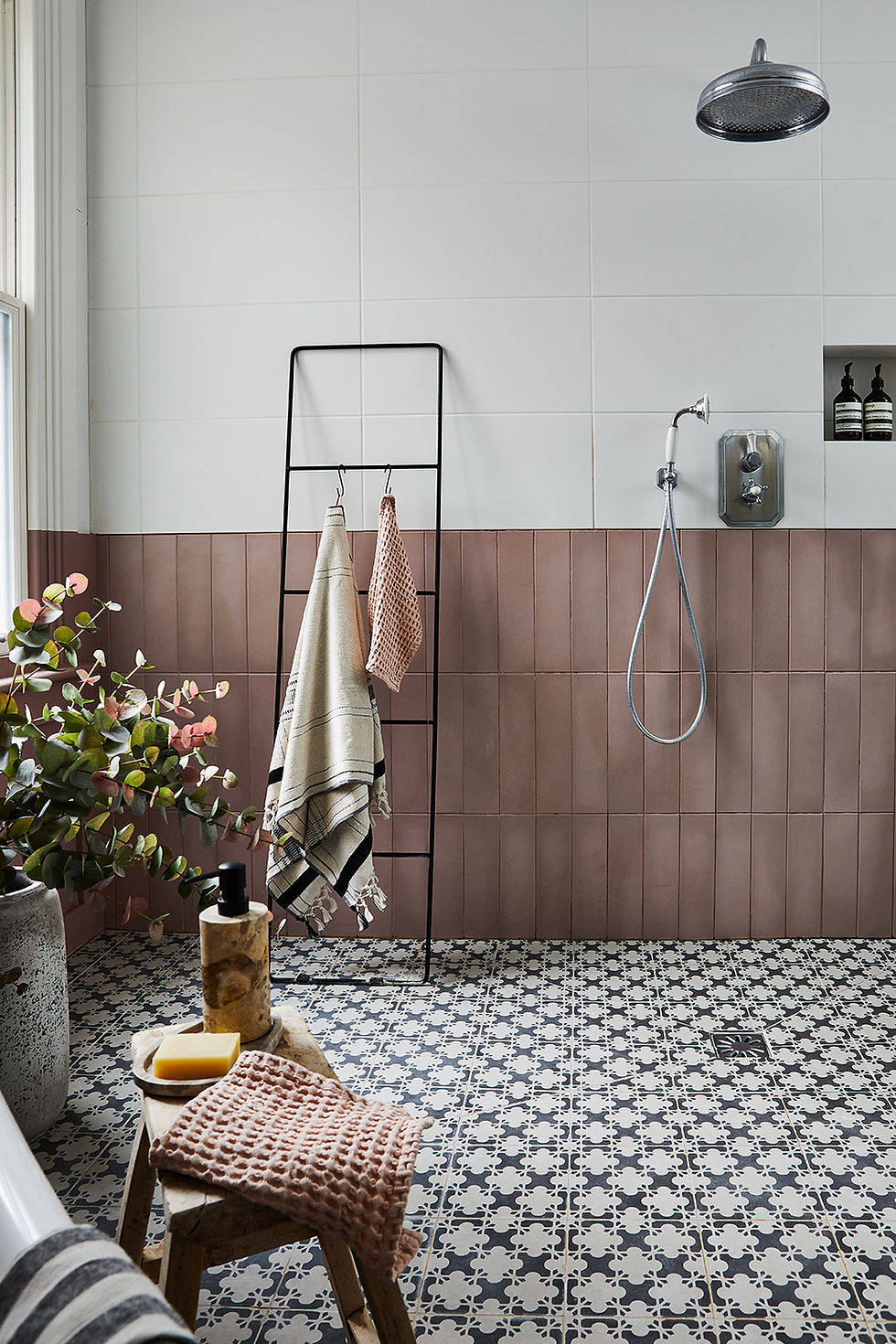 Bathroom_Shower_574 1