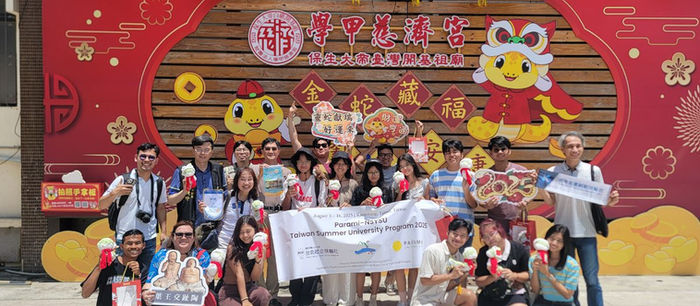 Parami students in Taiwan