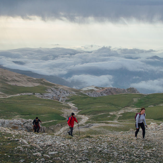 Hiking to Laza from Griz