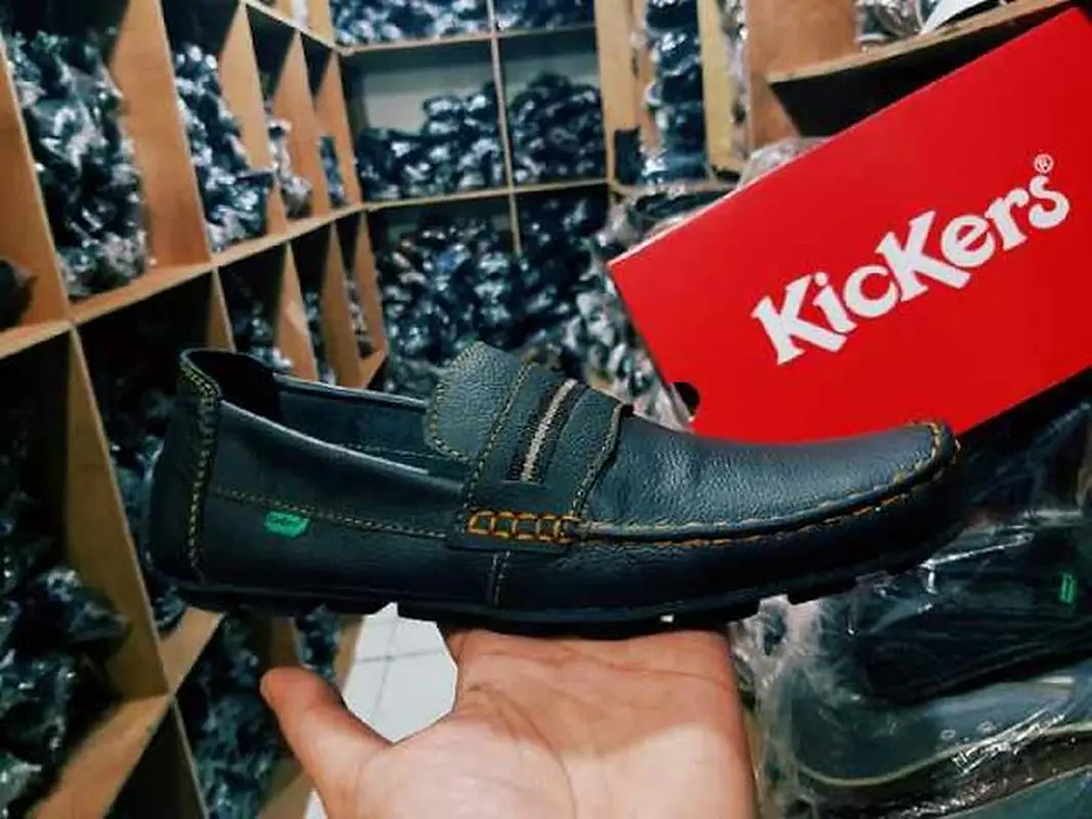 Thumbnail: Sepatu Casual Pria / Sepatu Kulit / Sepatu Kickers