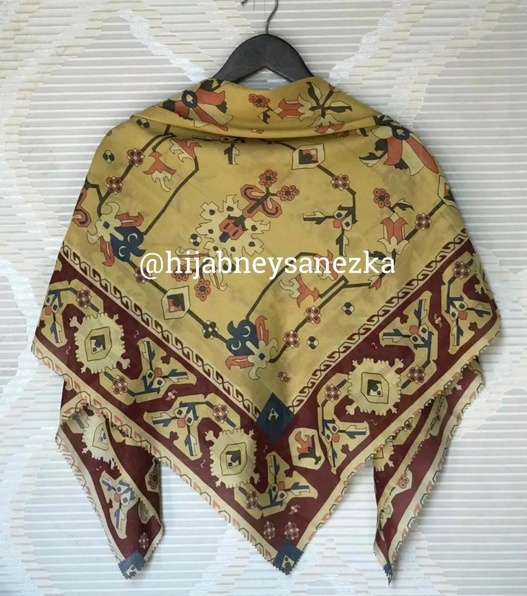 Hijab Segi Empat Voal Premium