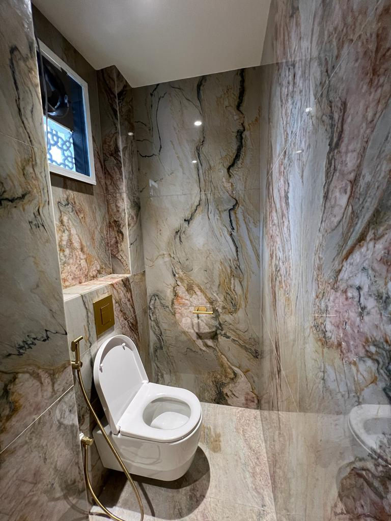 Roma Gold Granite
