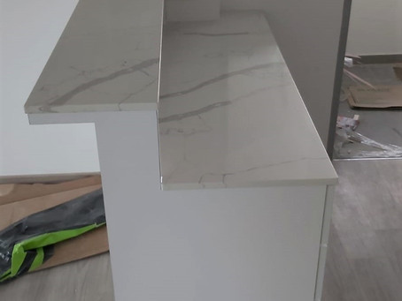Kitchen Top - SQuartz Calacatta Classic