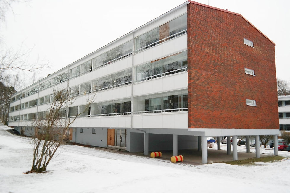 Julkisivu