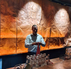 Scott Jackson as Gordon Darlinghurst