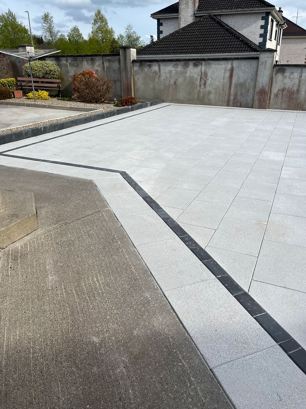 Thumbnail: Kilsaran Newgrange Flags