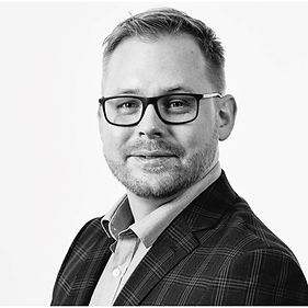 PT head shot 001 - Square.jpg